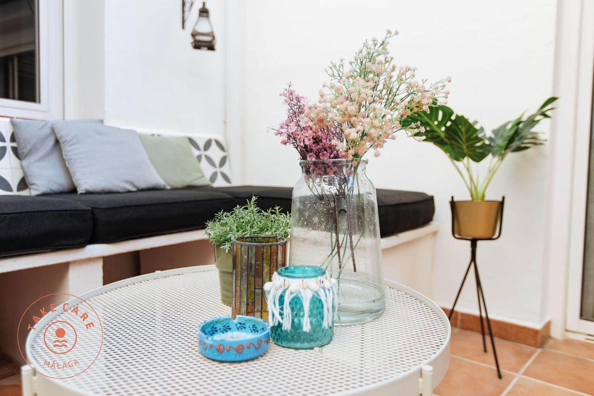 Apartment Casa Riad With Spacious Patio - Tcm Malaga Ngoại thất bức ảnh